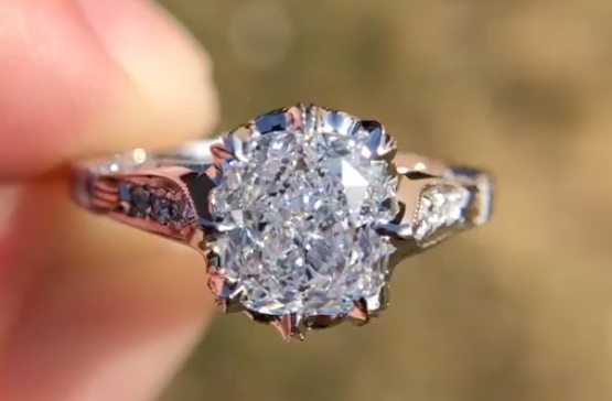 Custom Engagement Rings