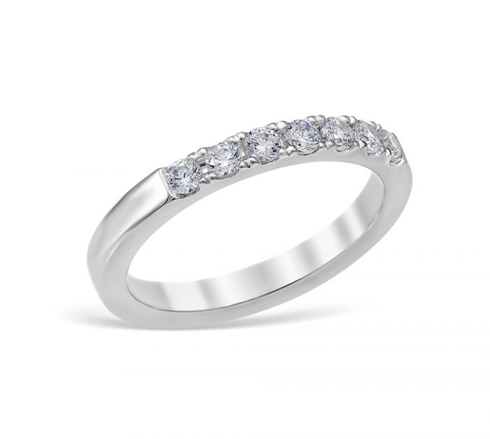 Mezzaluna Pavé 0.35 ctw Wedding Ring Platinum