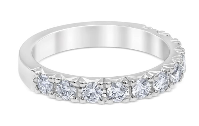 French Pavé 0.77 ctw Wedding Ring Platinum