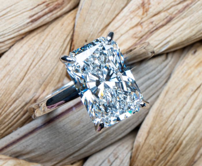 Platinum Die-Struck Solitare Engagement Ring