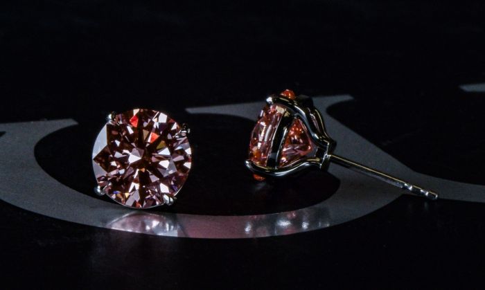 4.00CTW PINK DIAMOND STUD EARRINGS