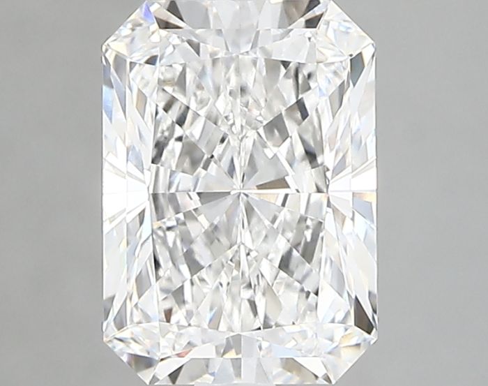 3.24 Carat Radiant Diamond 
