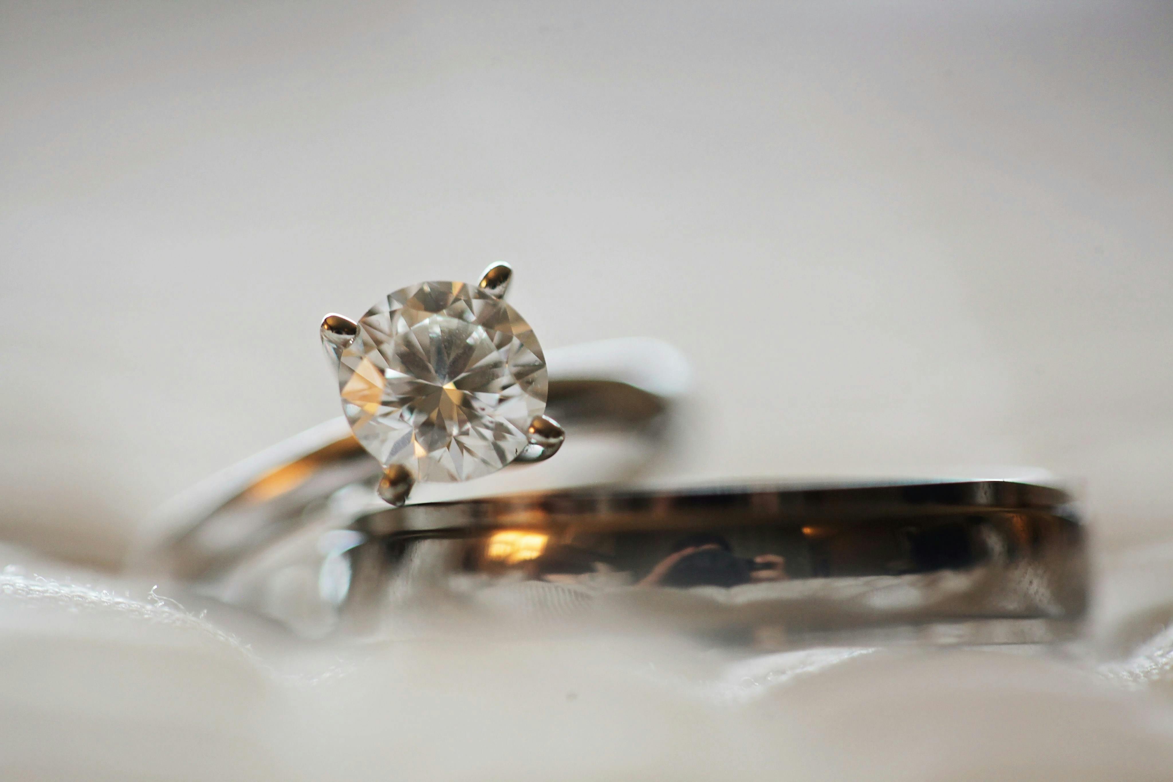 Solitaire Mountings are Gaining Popularity